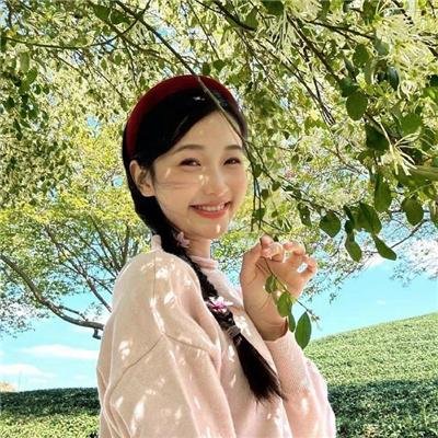 伴娘先拜堂